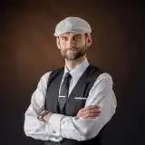 Contact Darien Schauf